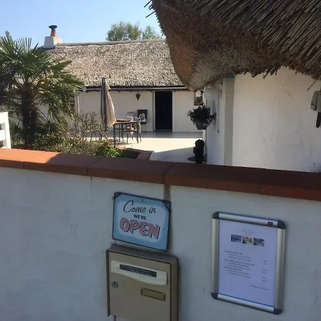 Auxptitsbonheurs Bed & Breakfast Saint-Jean-de-Monts